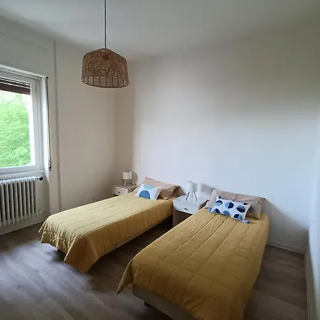 The Balcony On The 1 *